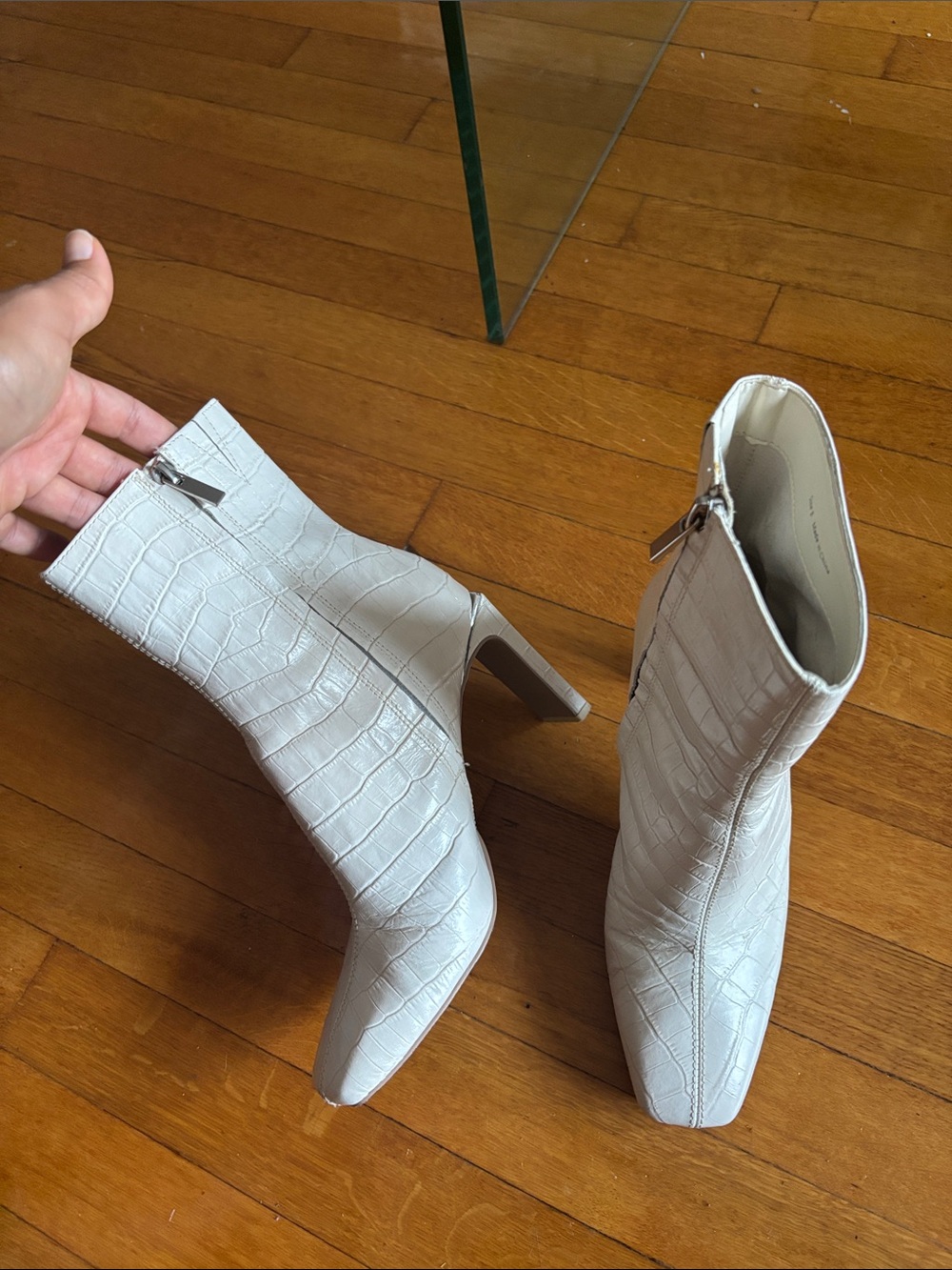 Dolce Vita Cream Croc-Embossed Pointed Heels Ankle Boots